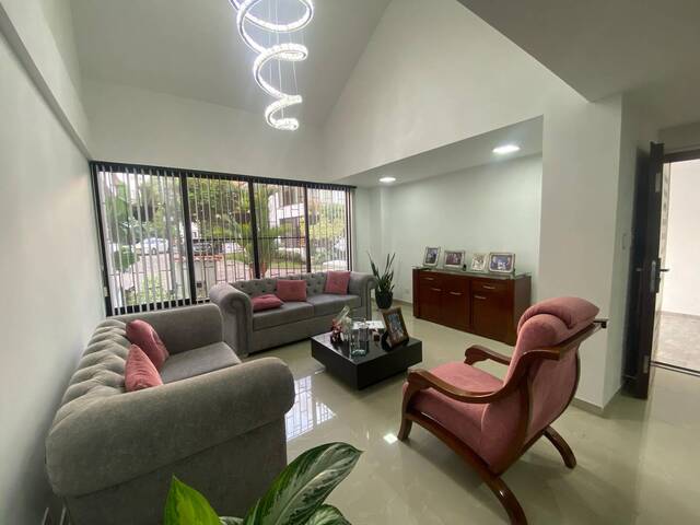 #20 - Casa para Venta en Cali - VAC - 2