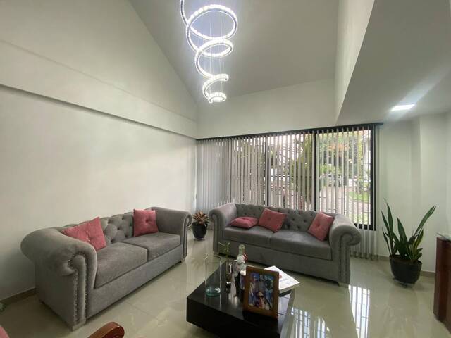 #20 - Casa para Venta en Cali - VAC - 3