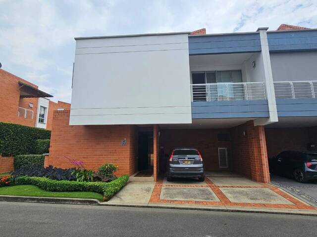 #27 - Casa para Venta en Cali - VAC - 1